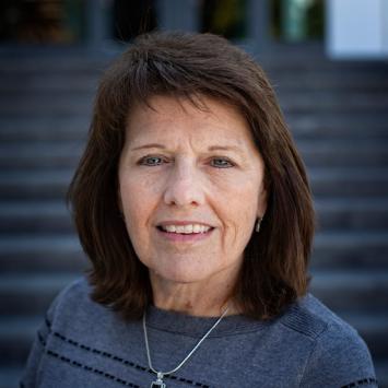 Jeanie Powell photo
